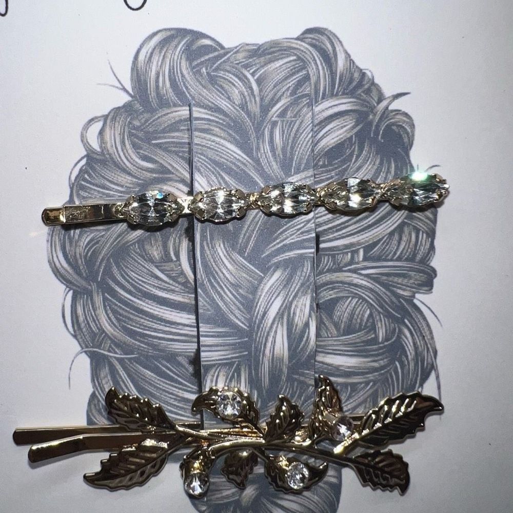 Pretty Little Things Rhinestone Hair Pin Set - Picture 5 of 10